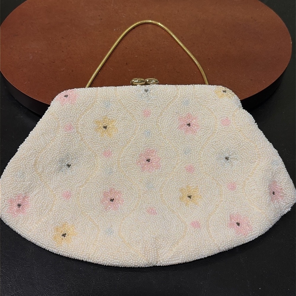 Vintage 50s Sharonee Beaded Purse Handmade In Japan Beads Floral Accent